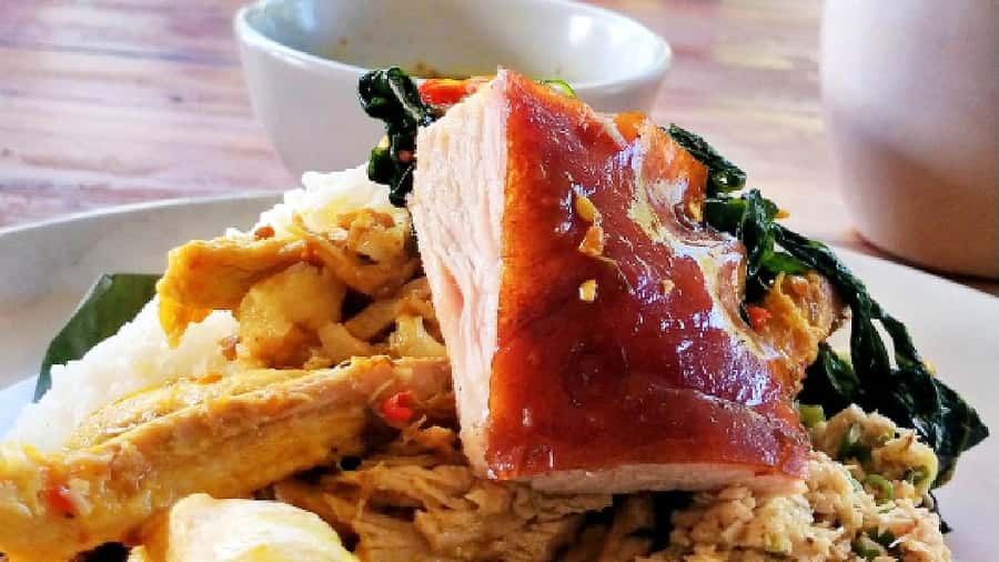 Ubud: Night Market Feast with Balinese Culinary Odyssey - Private Transport or Shared Walking Tour