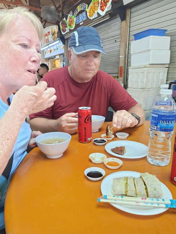 UNESCO Hawker Culture: Chinatown Food Tasting Tour - Buddha Tooth Relic Temple adds a quiet pause