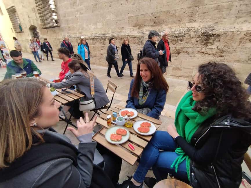 Valencia: Street Food Tour including Paella & Tapas Tasting - Starting near the Silk Exchange and Plaza de Manises