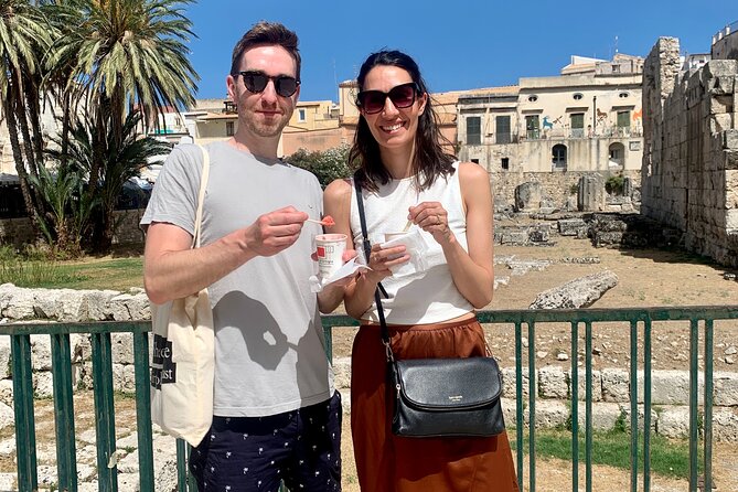 Vegan Street Food Tour - Chocolate tasting and the myth of Arethusa Spring