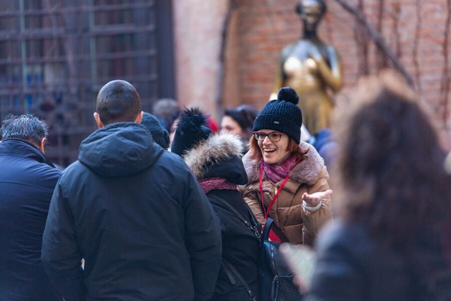 Verona: street food walking tour near the historical center - Juliet’s House, with time for the classic photo