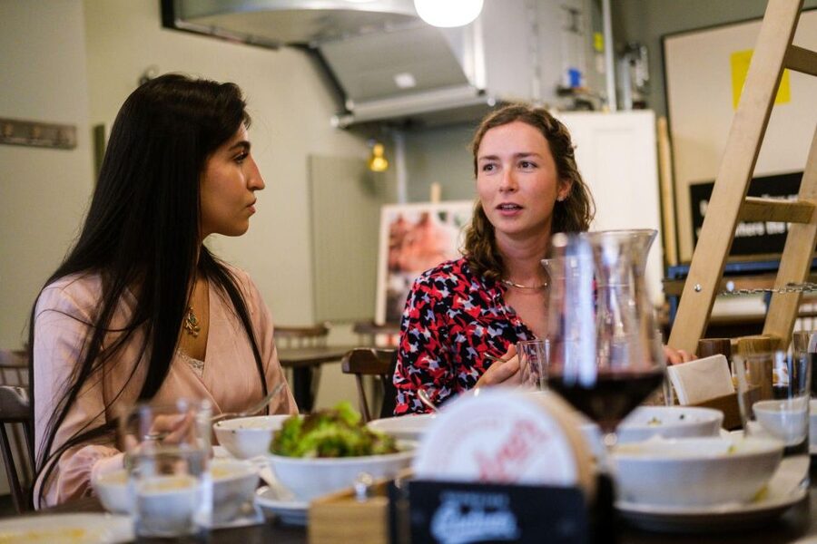 Vienna Food Tour: Dishes, Wine, Street Food & Culture - Meeting the people behind Vienna’s food