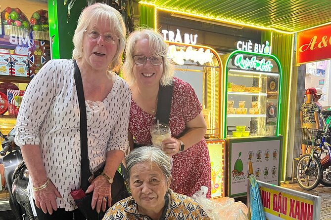 Walking street food tour - Why a food walk works well in Hue