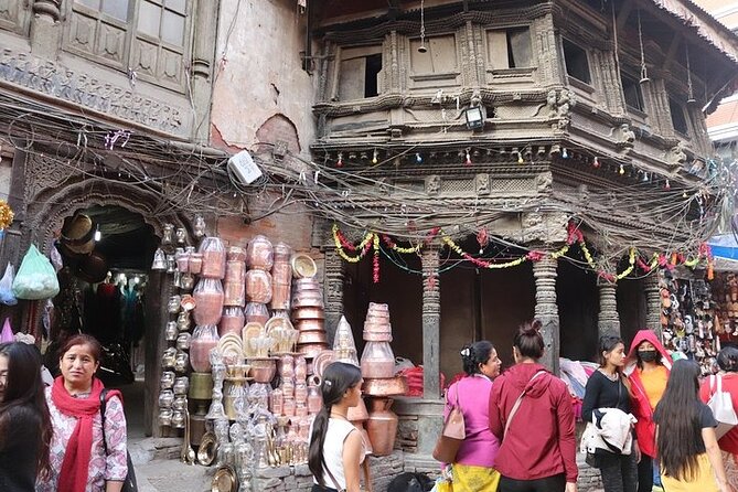 Walking Street Food Tour and 2 UNESCO Sightseeing in Kathmandu - The guide and private format
