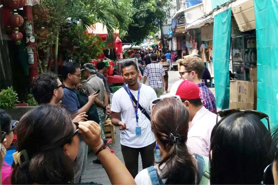 Yogyakarta: 3-Hour Night Walking with Street Food Tasting - Key points at a glance