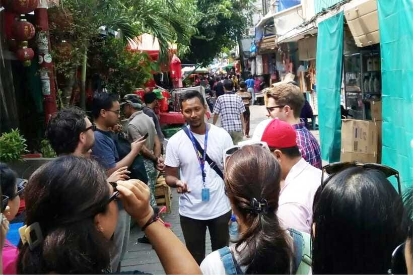Yogyakarta: 3-Hour Night Walking with Street Food Tasting - Who will enjoy this evening most
