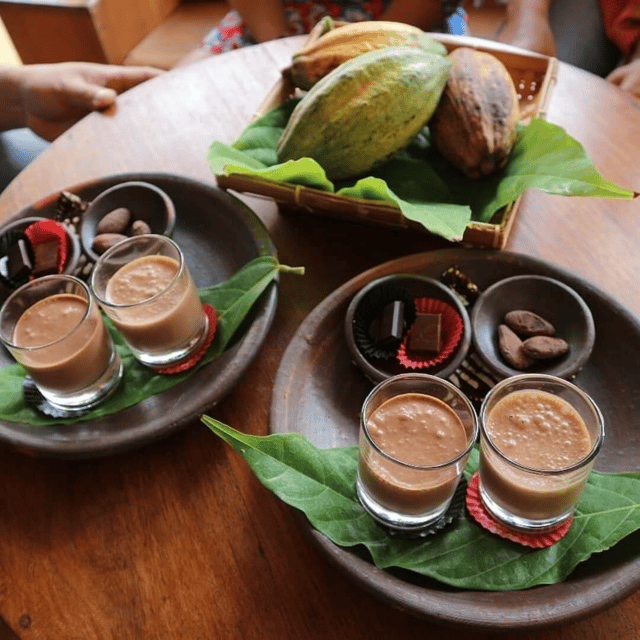 Yogyakarta: Night Walking & Street Food Tour - The haunted house adds a 15-minute change of mood